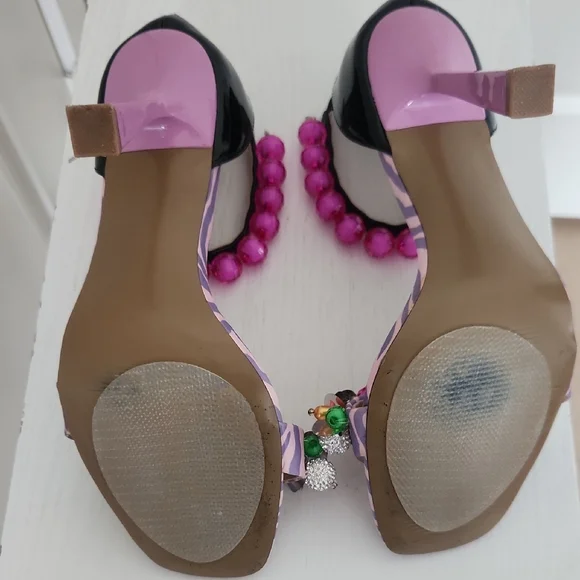 Betsey Johnson Clooney Size 8 Women's Heels - Picture 5 of 5